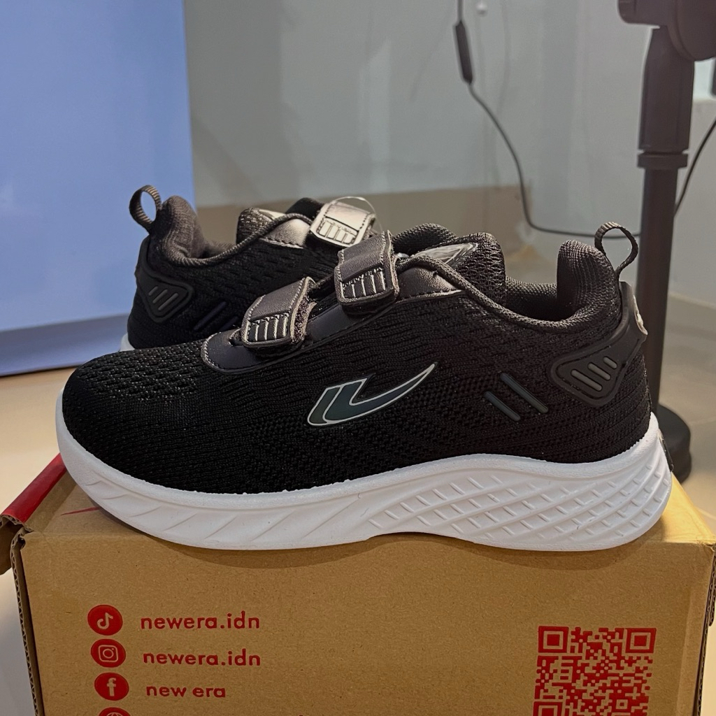 Sepatu Sekolah Anak New Era