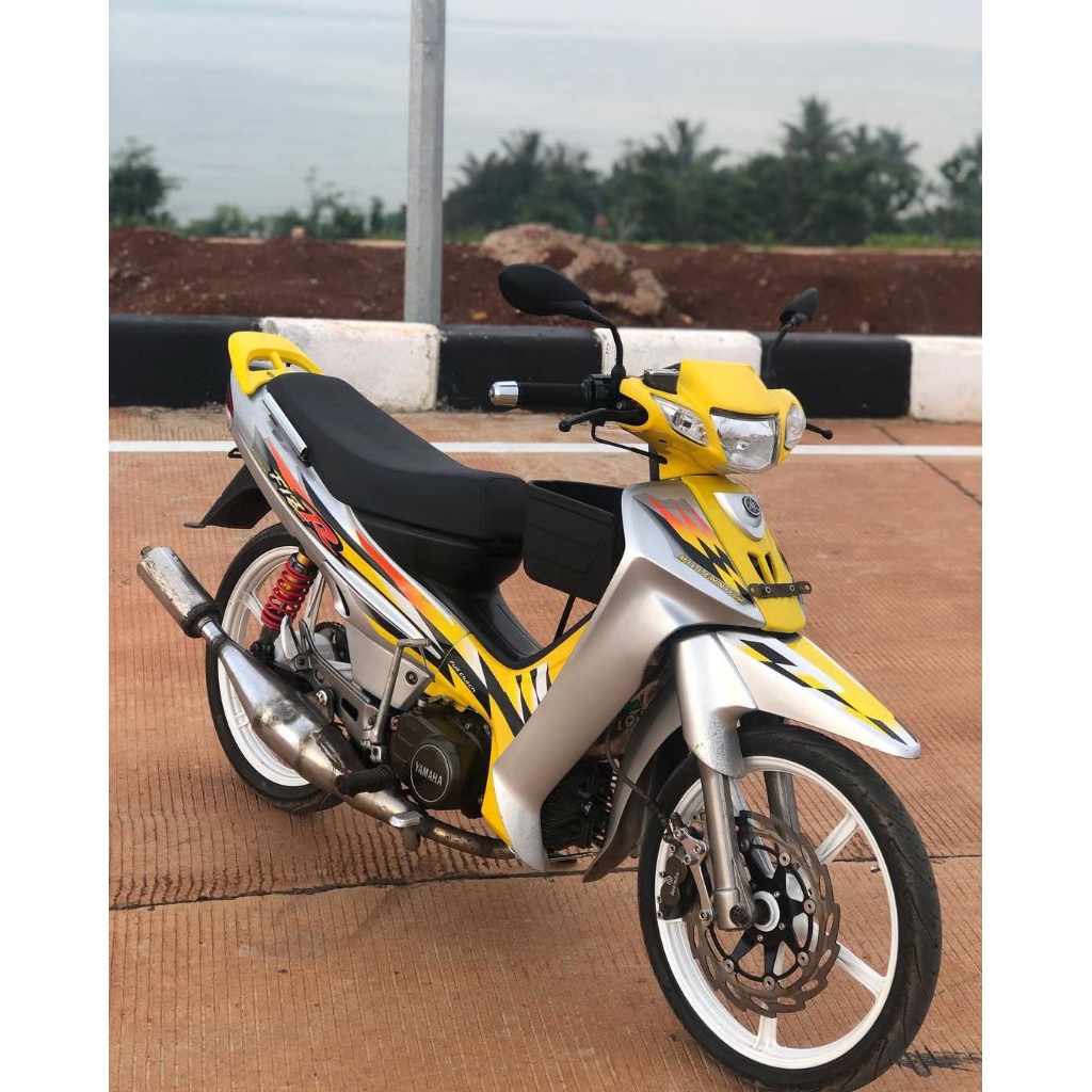 Striping Lis Sticker Standar Ori Yamaha FIZ R Milenium Kuning I Striping Lis Stiker Fizr Fiz R FizR 