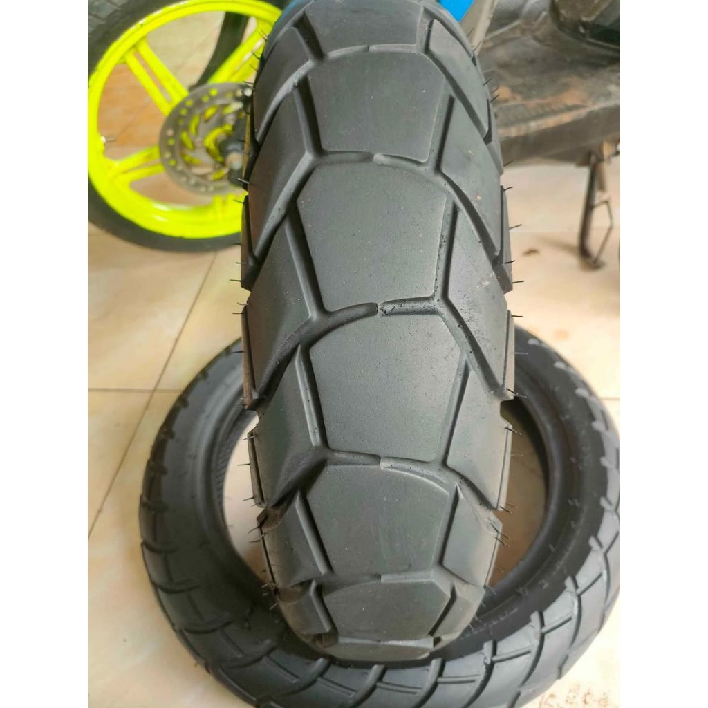 BAN BELAKANG MOTOR ADV