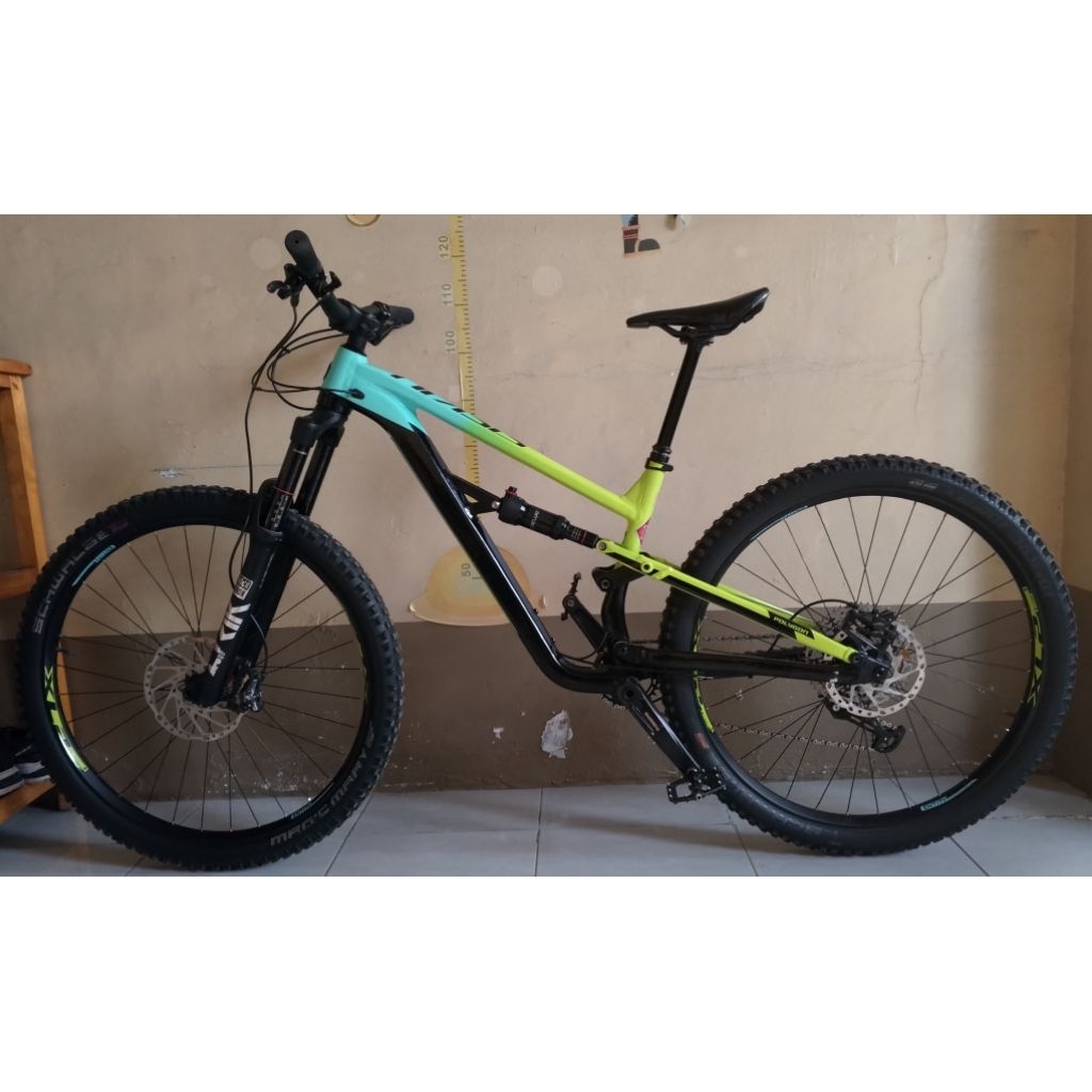 Sepeda MTB Polygon Siskiu T7 size L29