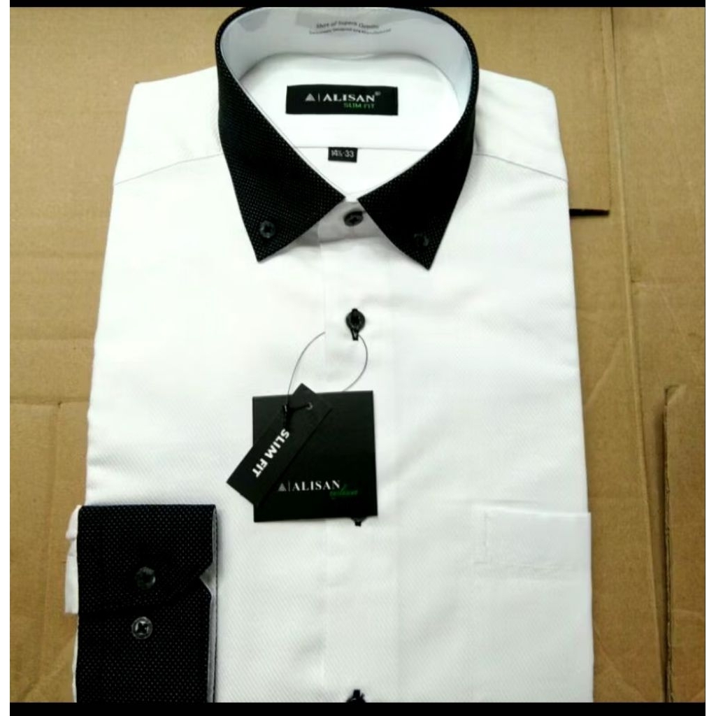 Kemeja Alisan Putih Motif Dobby Kerah Hitam Lengan Panjang Slimfit