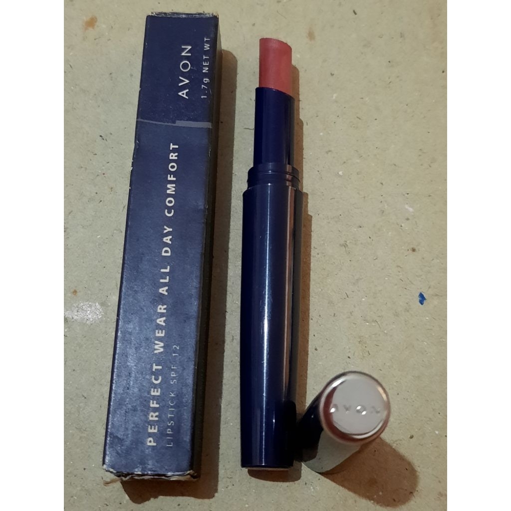 lipstik tahan lama warna pink keunguan magnificent mauve 837  merk avon harga keluar batam