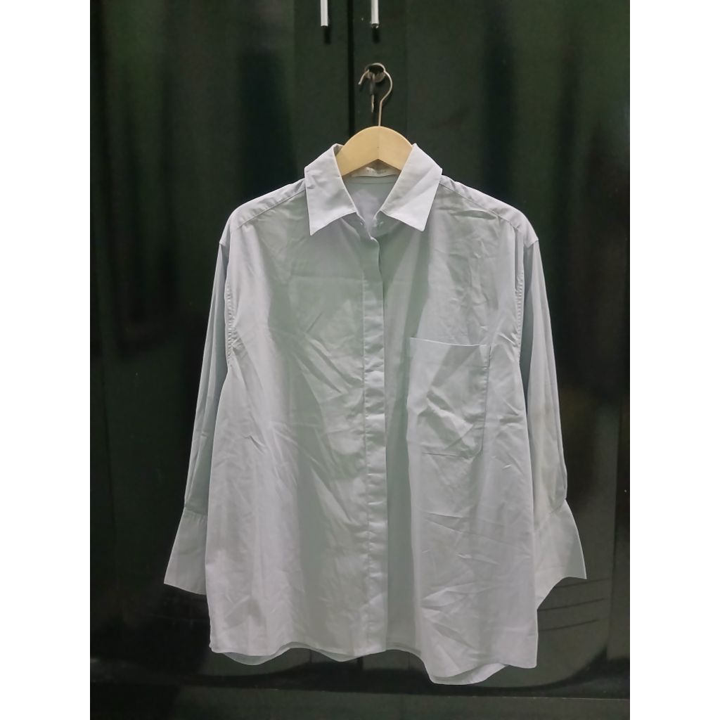 (COD)Atasan kemeja wanita oversize warna biru pastel/baby blue