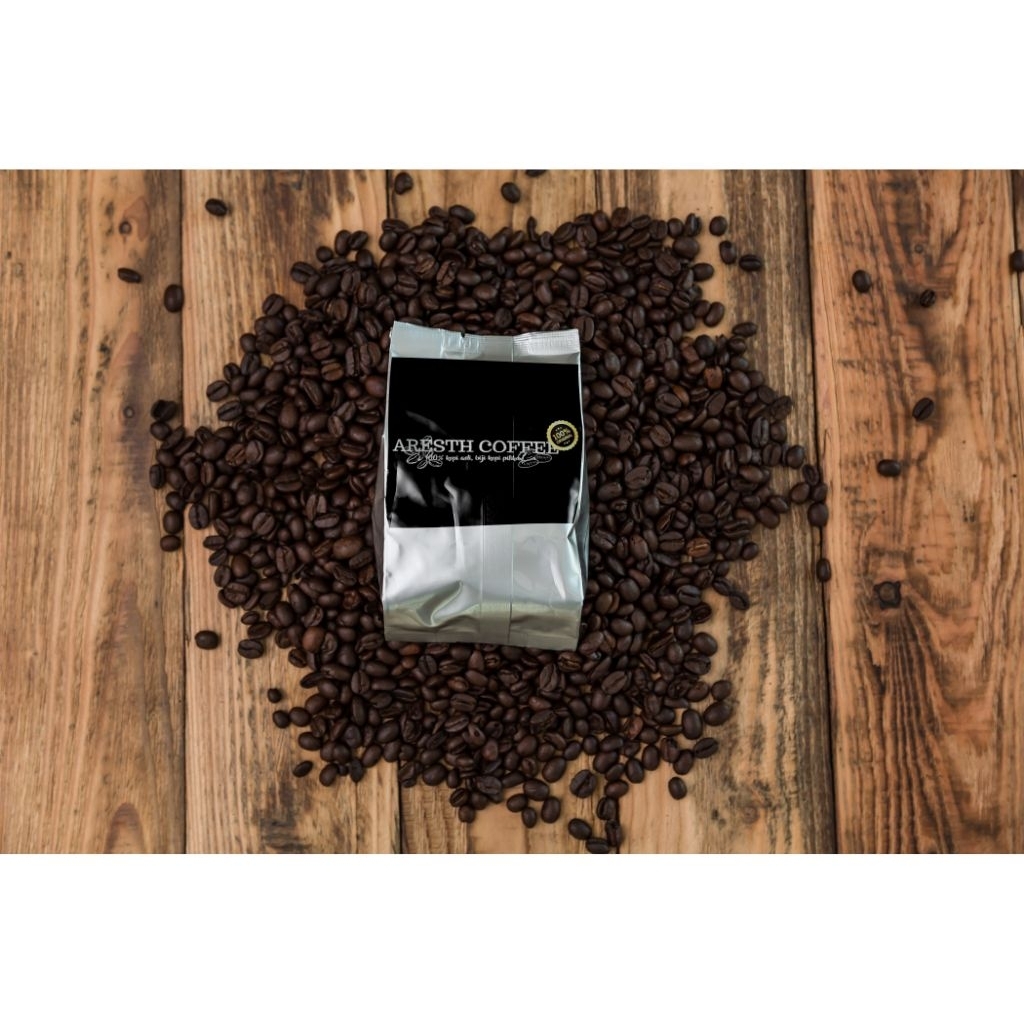 

Kopi asli Kediri, 100% kopi asli varian Jayabaya, kopinya cah Kediri (tersedia ukuran 150g, 220g)