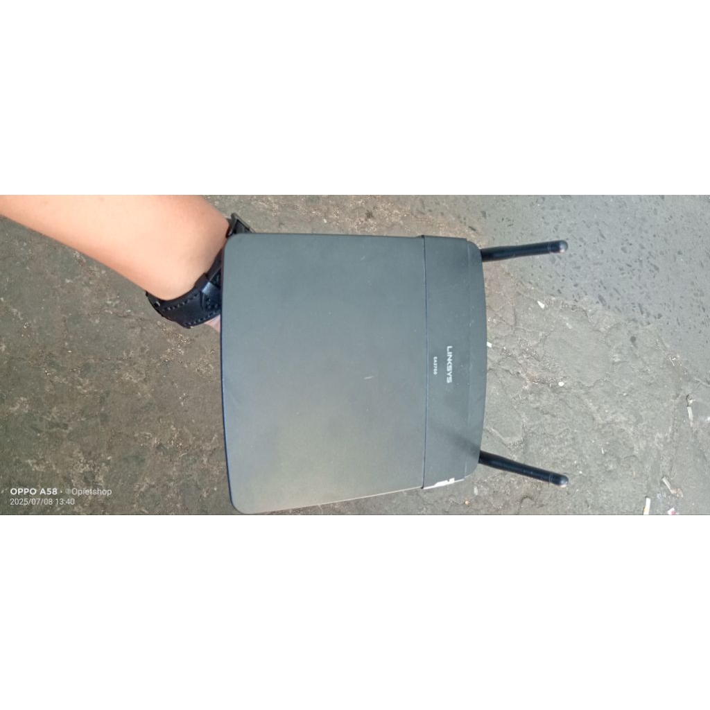 LINKSYS EA2750