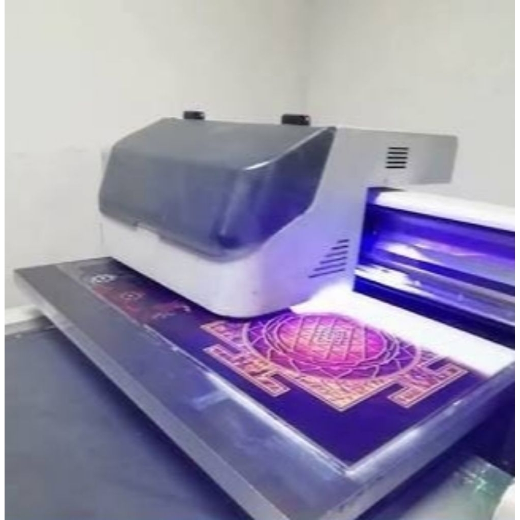 Jasa Print UV Custom Akrilik