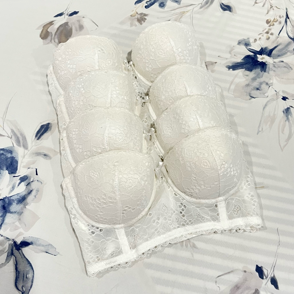 NEW H&M Bralette Bra 34B with padding