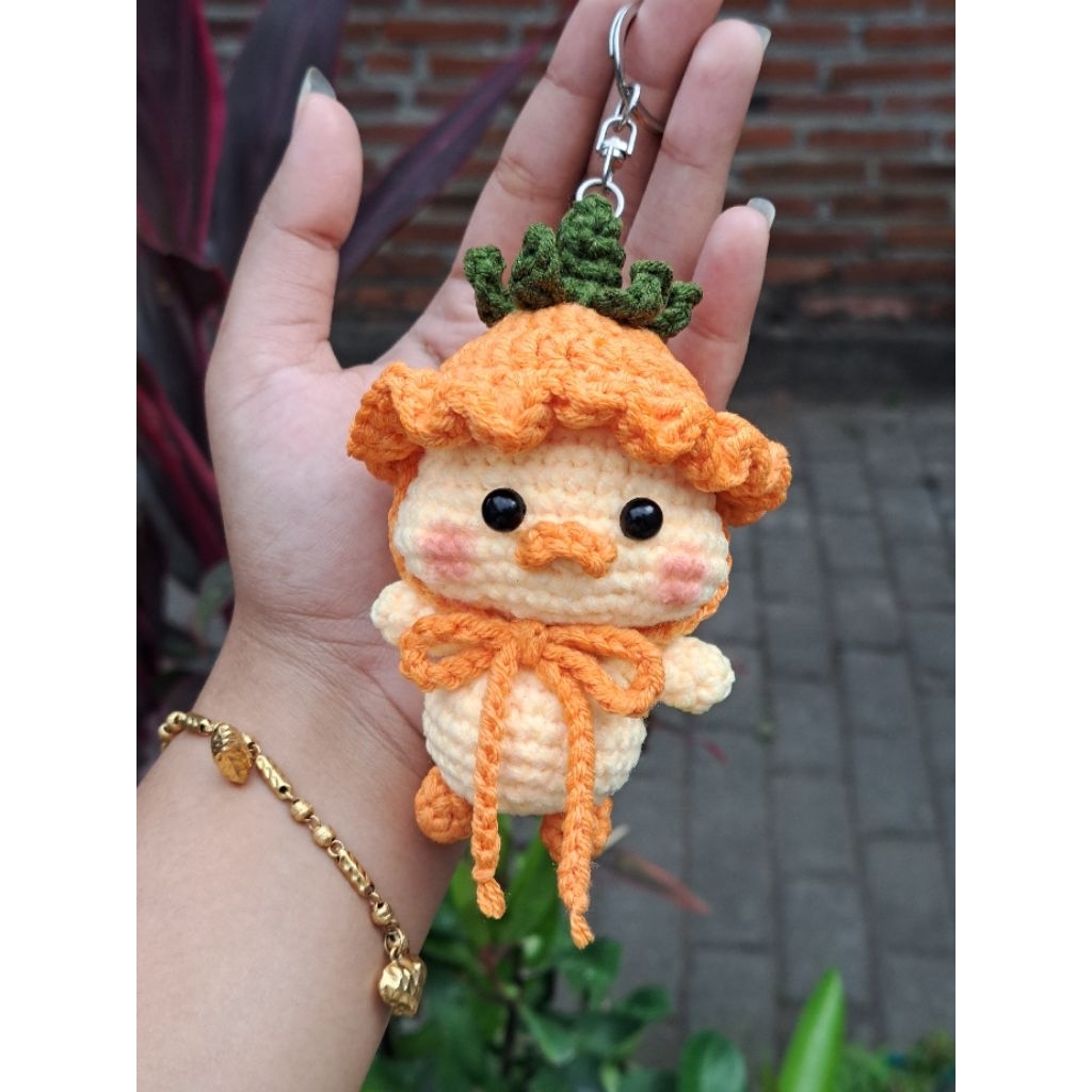 Duck with carrot hat keychain crochet
