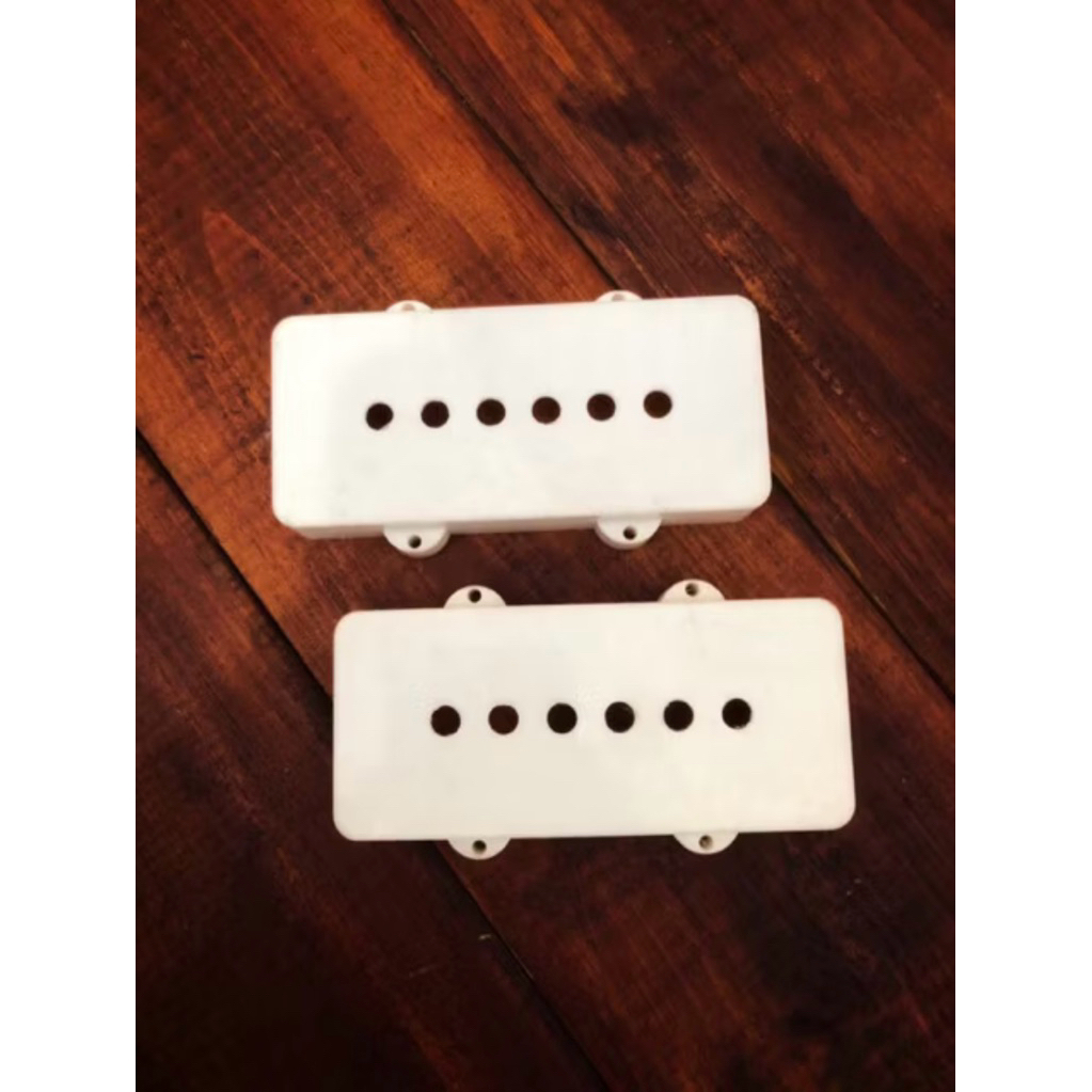Jazzmaster Pickup Cover White