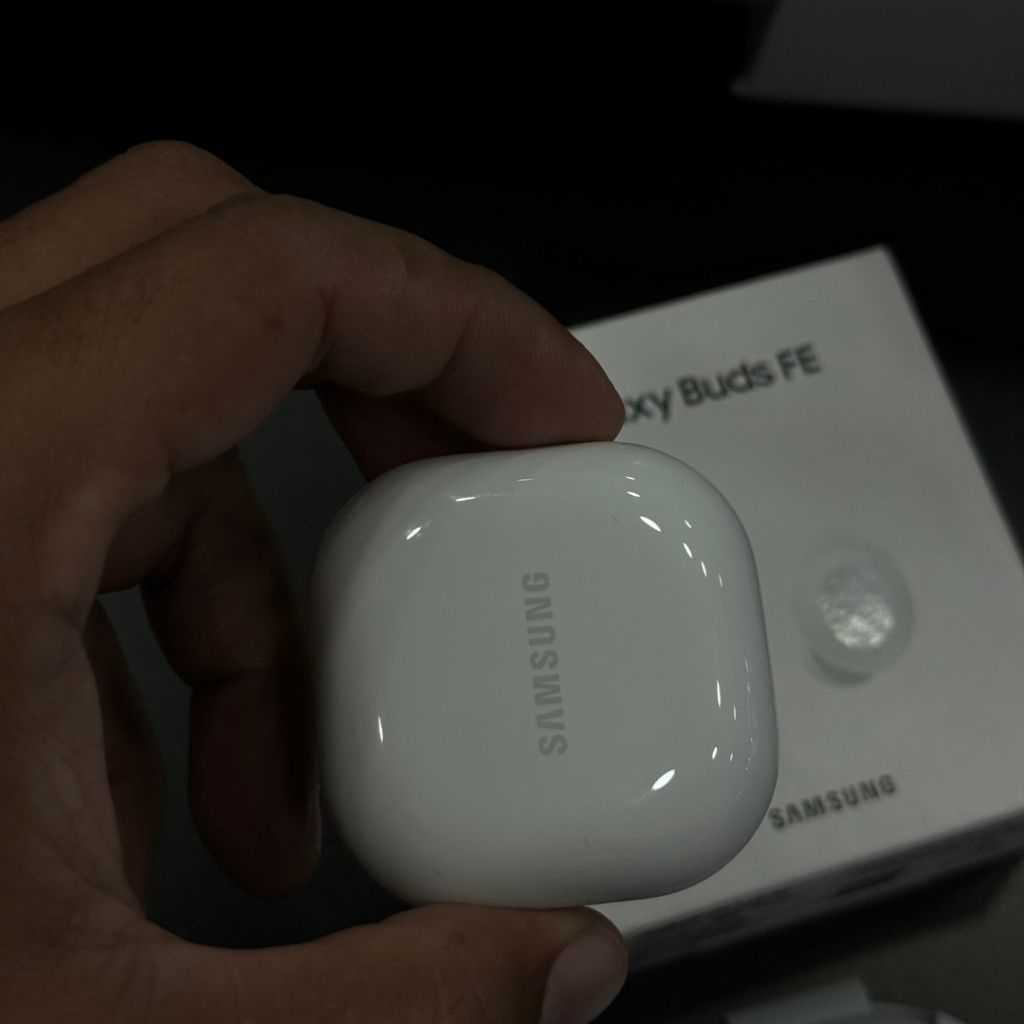 samsung galaxy buds fe
