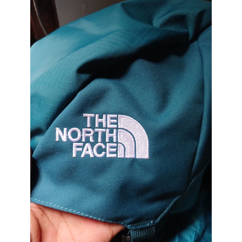 Carrier TNF terra 55L