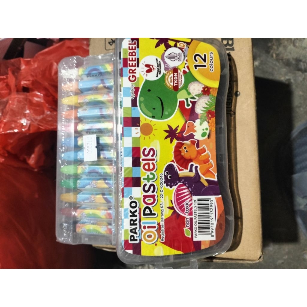 

Krayon Oil Pastel 12 warna GREEBEL Kotak Plastik Kara