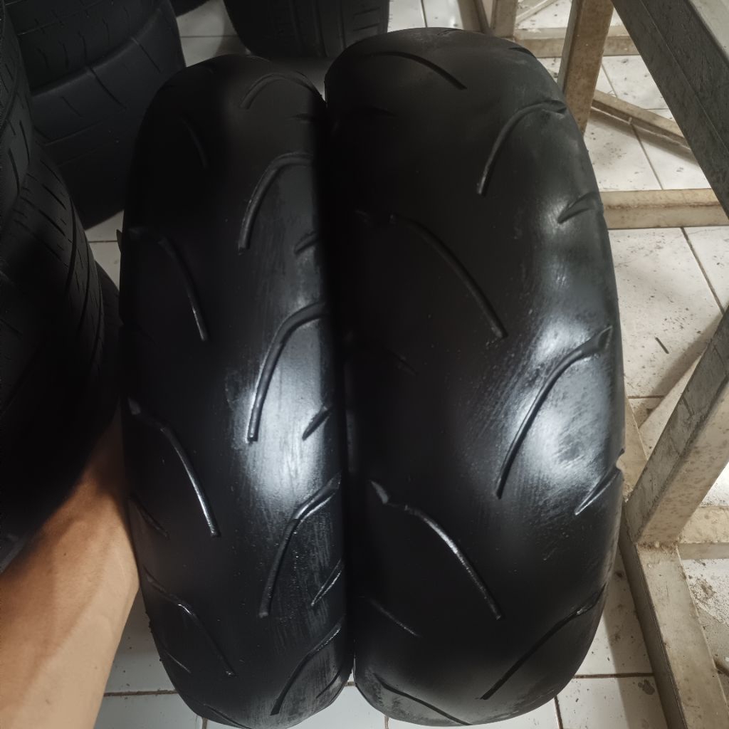 Ban motor Nmax sepasang depan belakang 130/70/13 dan 110/70/13