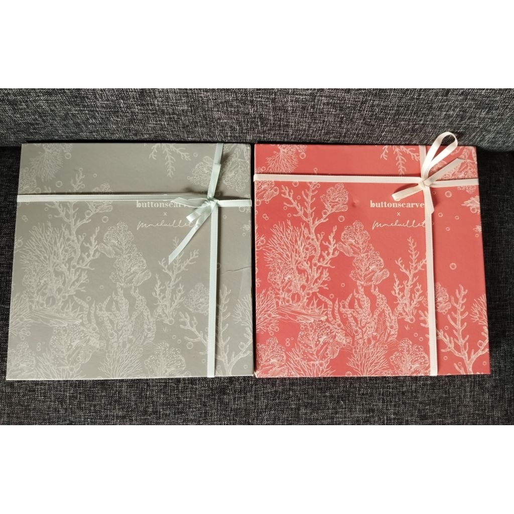 Buttonscarves Elmar Minorca Series