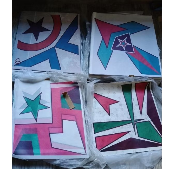 BAHAN KERTAS LAYANG LAYANG MOTIF KARTUN ISI 100 LEMBAR( BUKAN LAYANG LAYANG JADI)