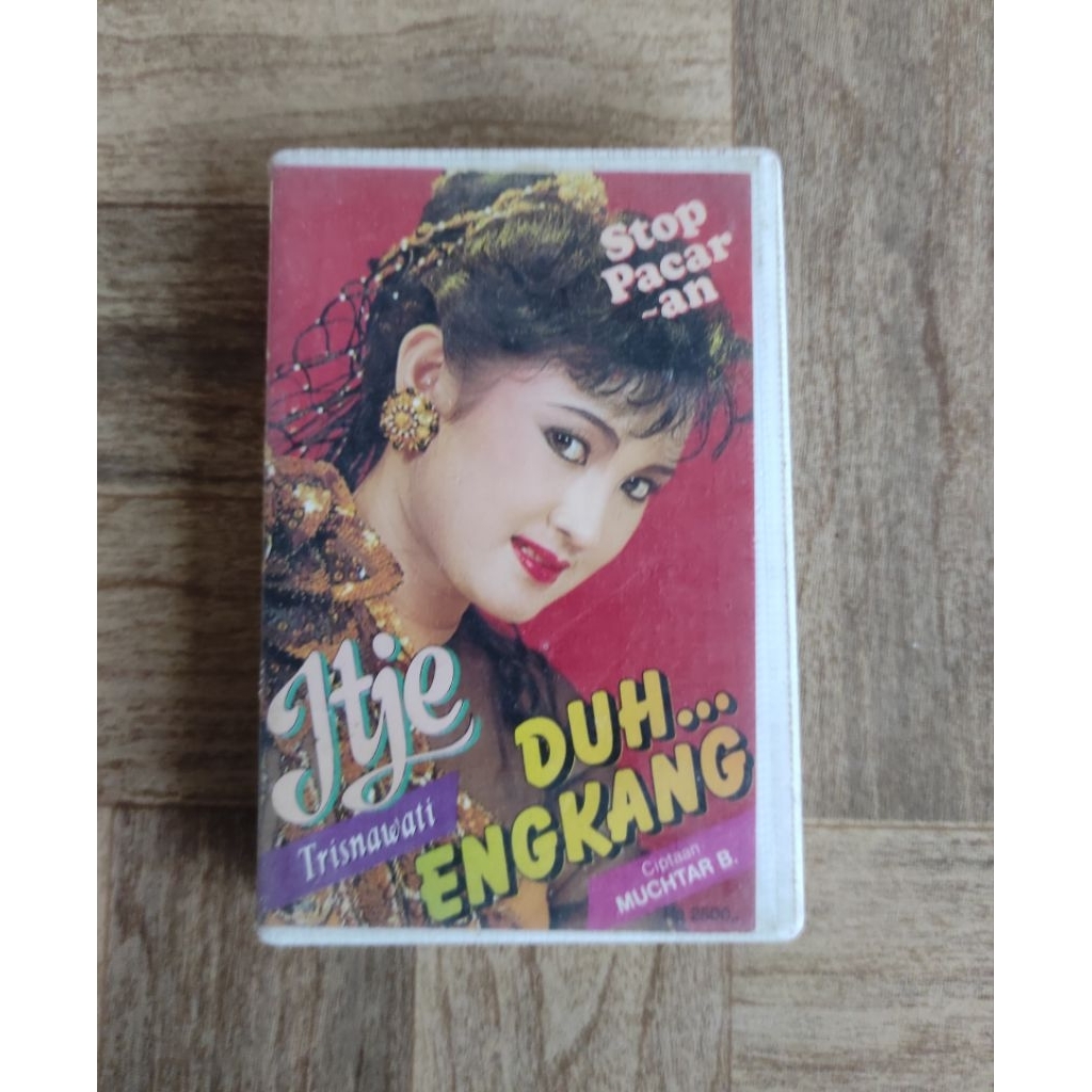 kaset pita ITJE TRISNAWATI "duh...engkang"