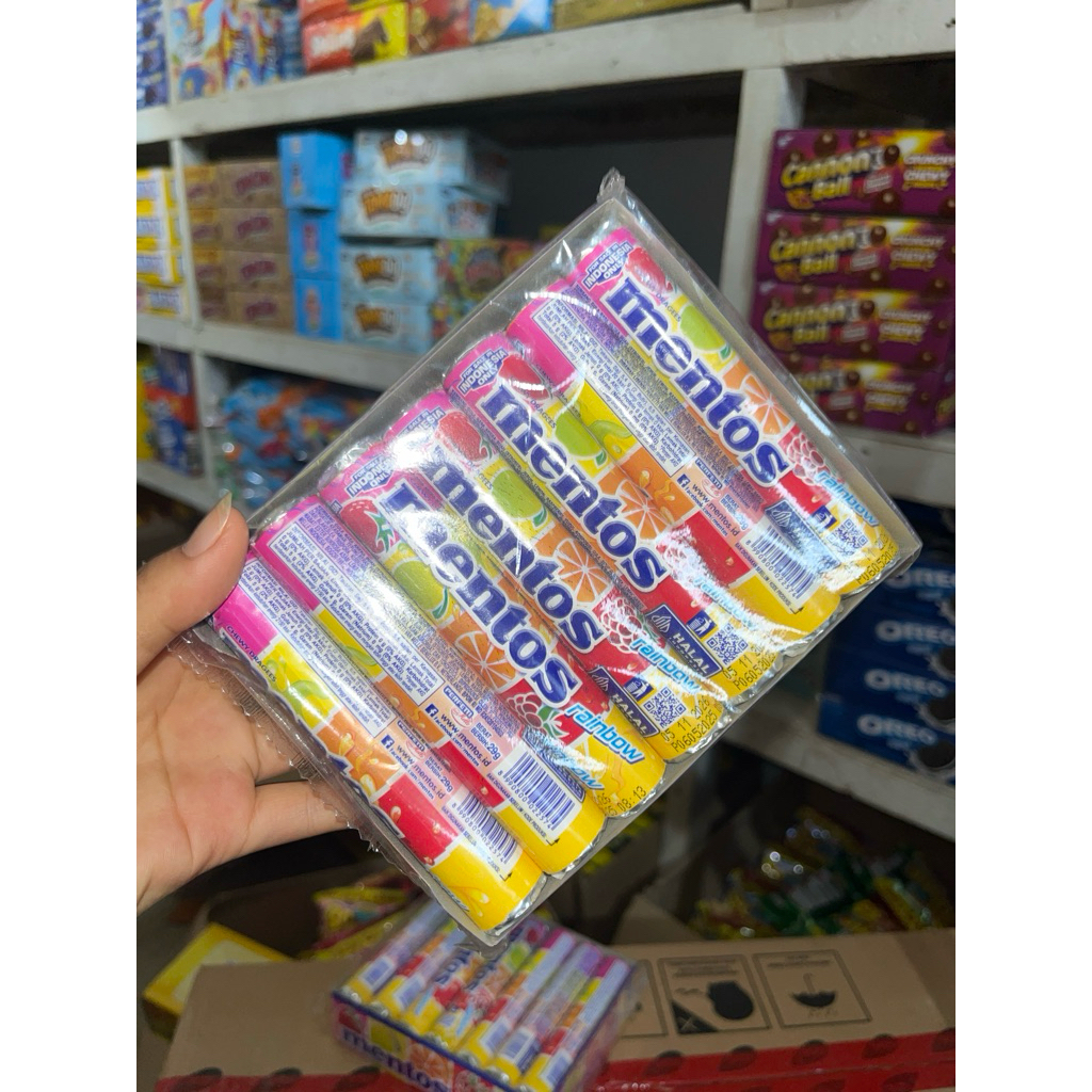 

MENTOS Permen buah rainbow kotak 14pcs per kotak