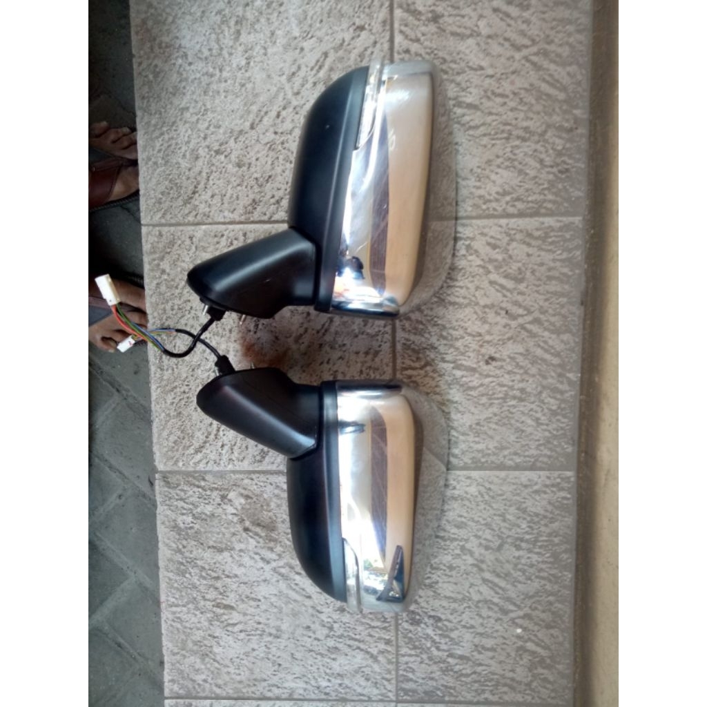 spion mobil Mitsubishi xpander ORI normal satuan