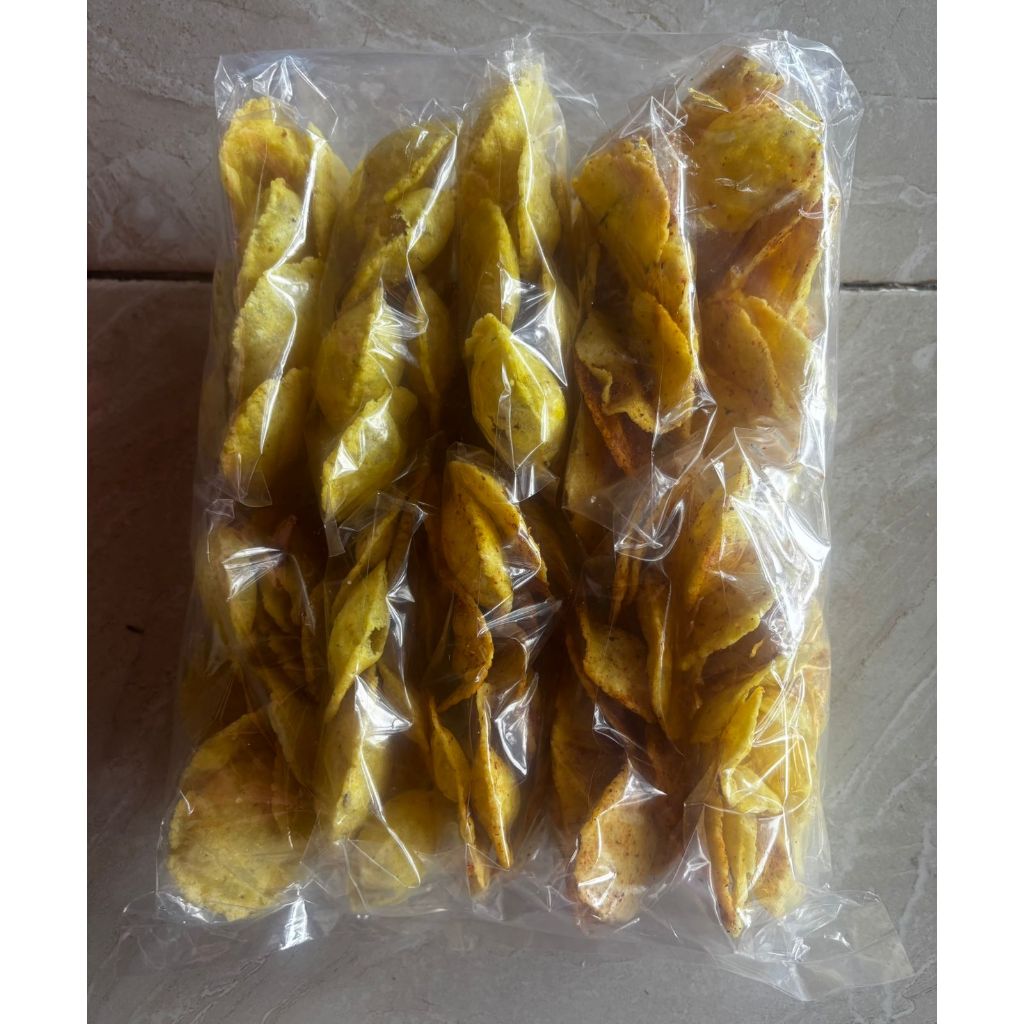 

GITREK keripik singkong enak gurih pedas ISI 10pc ( campur pedas + ori )