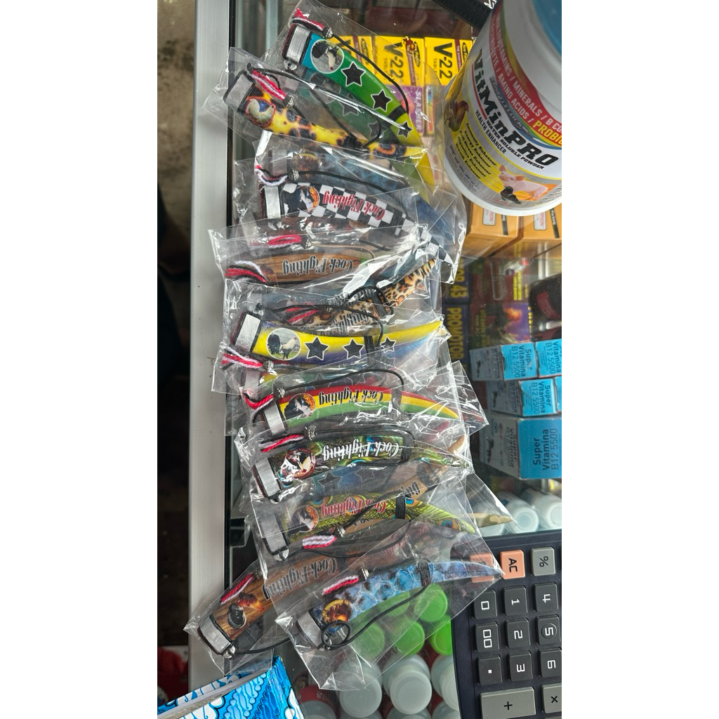 sarung Taji ayam jago Bali Random