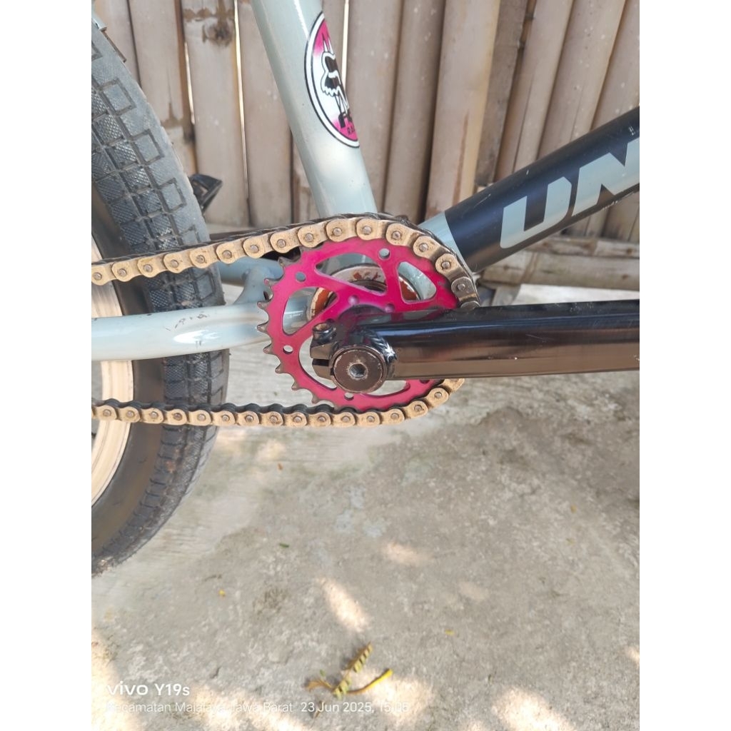 sepeda bmx united aloy