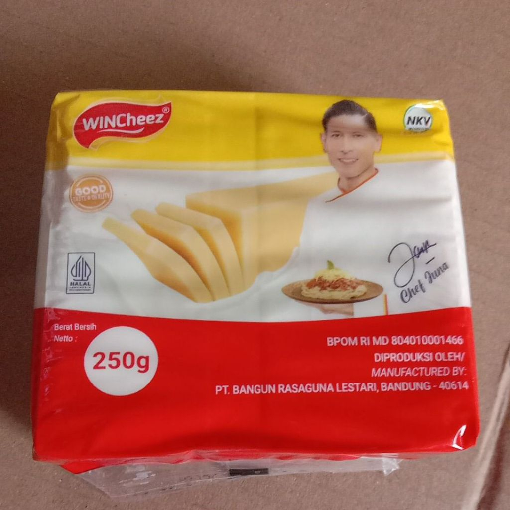 

Keju Cheddar Whincheez Potongan 250gr
