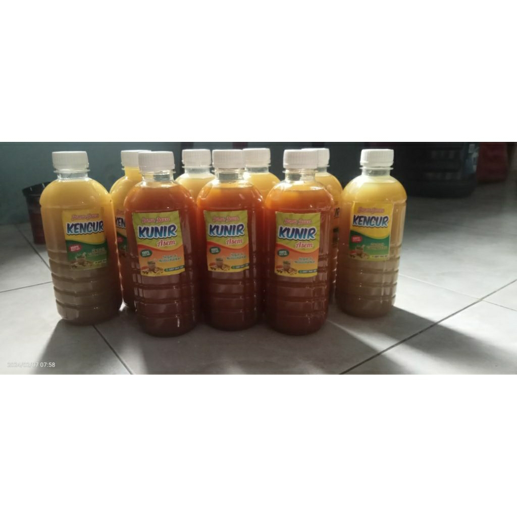 

Beras Kencur dan Kunyit Asam Alami 500ml | Jamu Tradisional Segar | Herbal Kunyit dan Kencur Gula Aren