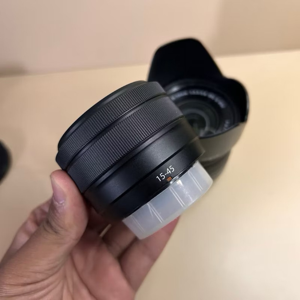lensa fuji 15-45