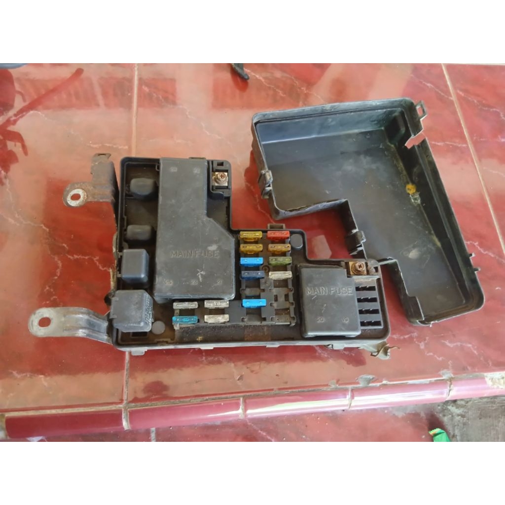 Fuse box sekring Honda Accord prestis prestige