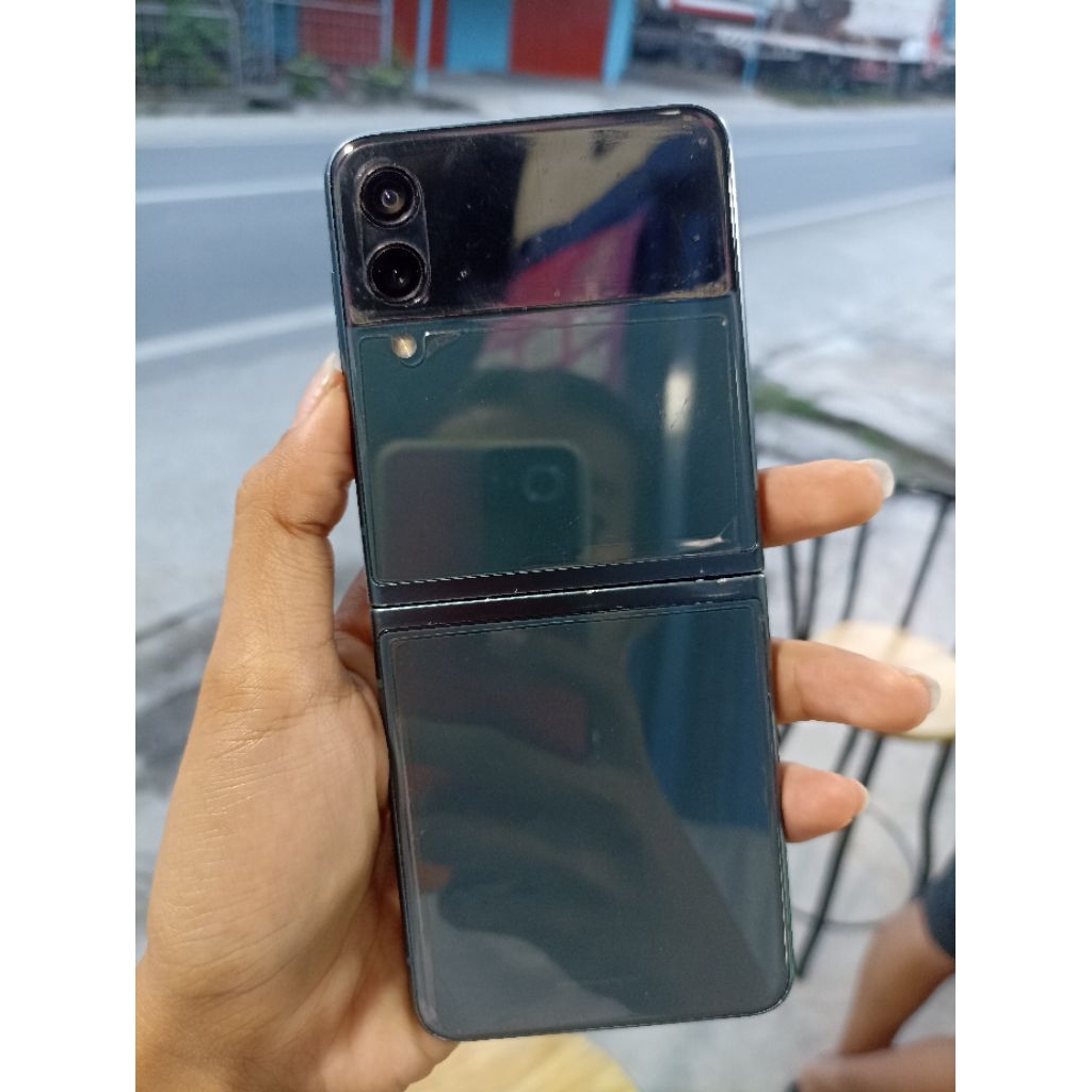 SAMSUNG Z FLIP 3 MINUS LCD