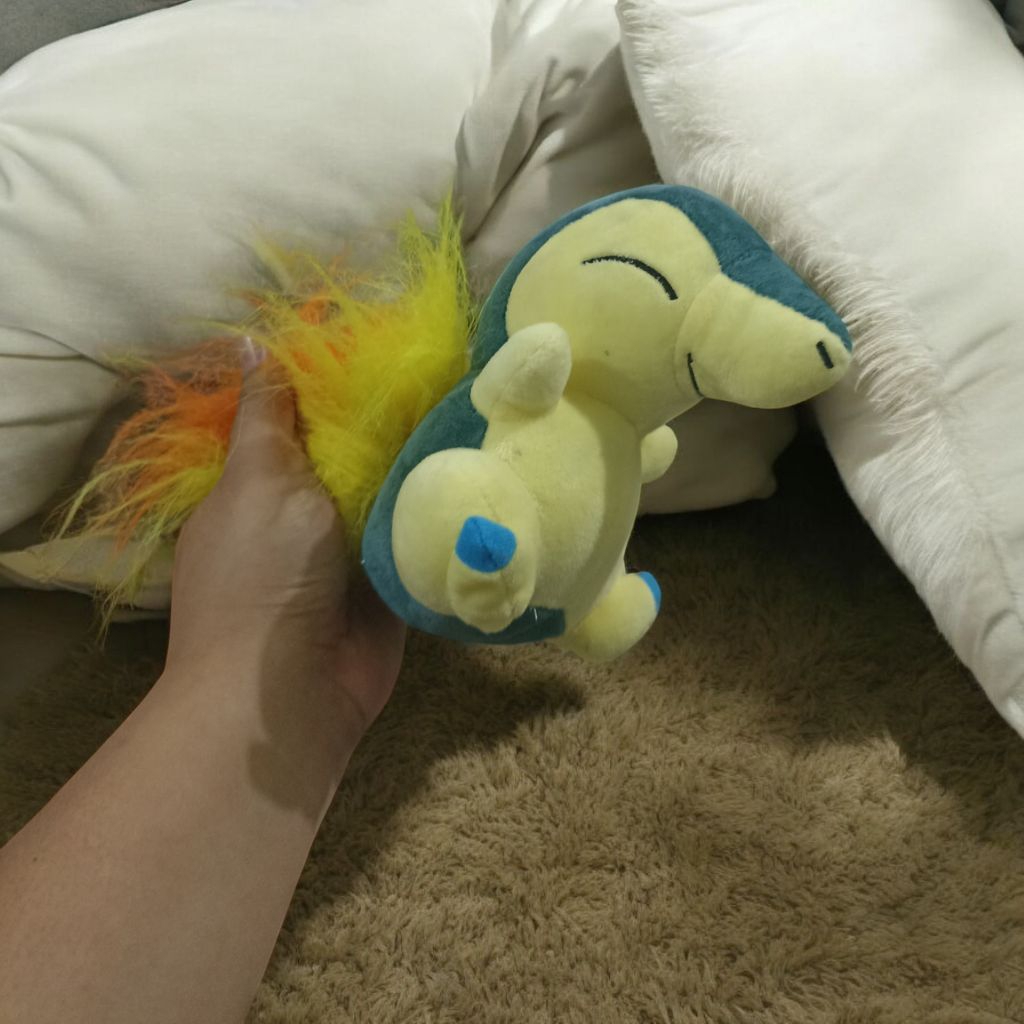 Boneka Pokemon Cyndaquill Pokedoll Pokémon Center