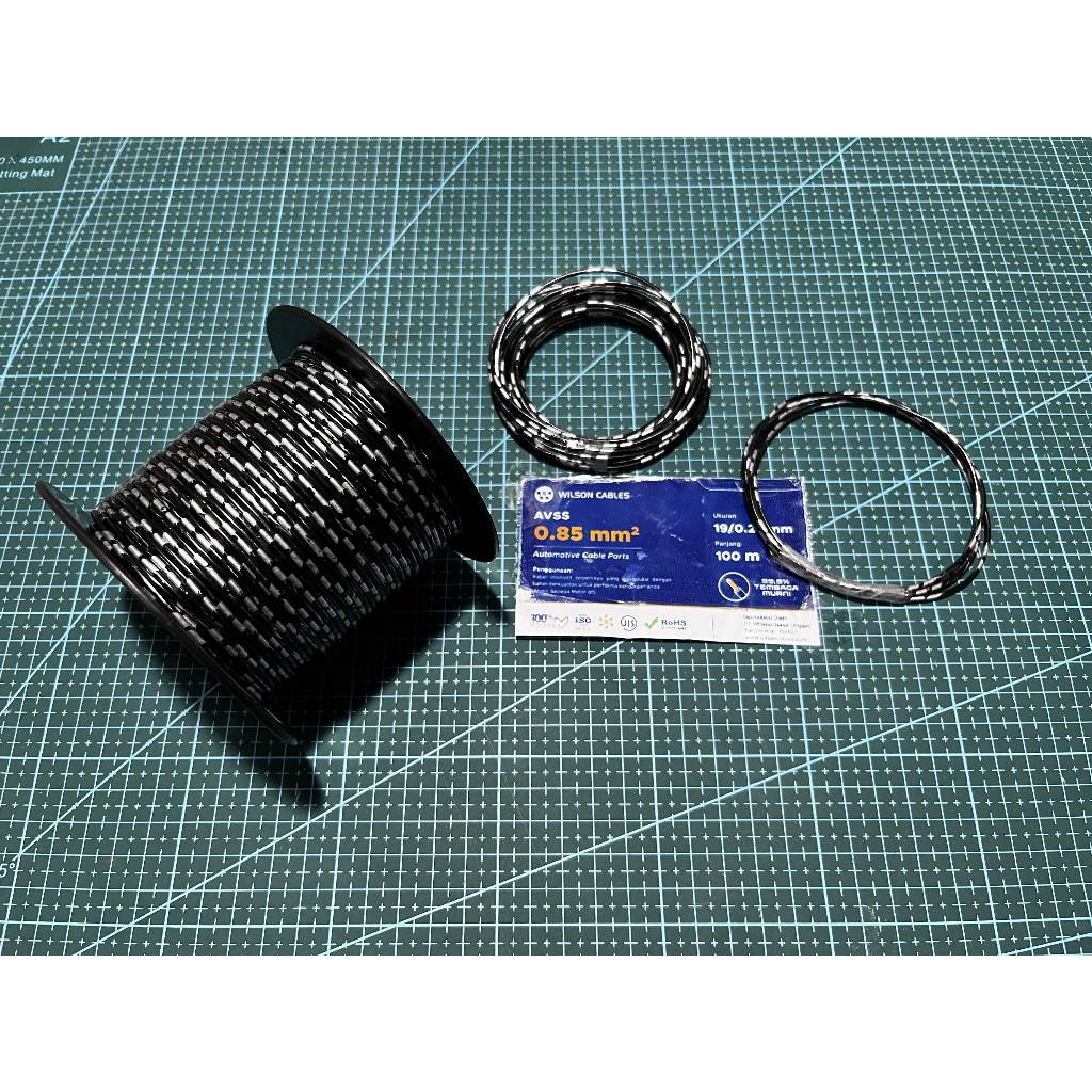 Kabel AVSS 0.85mm Wilson Original Meteran Standar Otomotif Hitam Bintik Cable Wilson