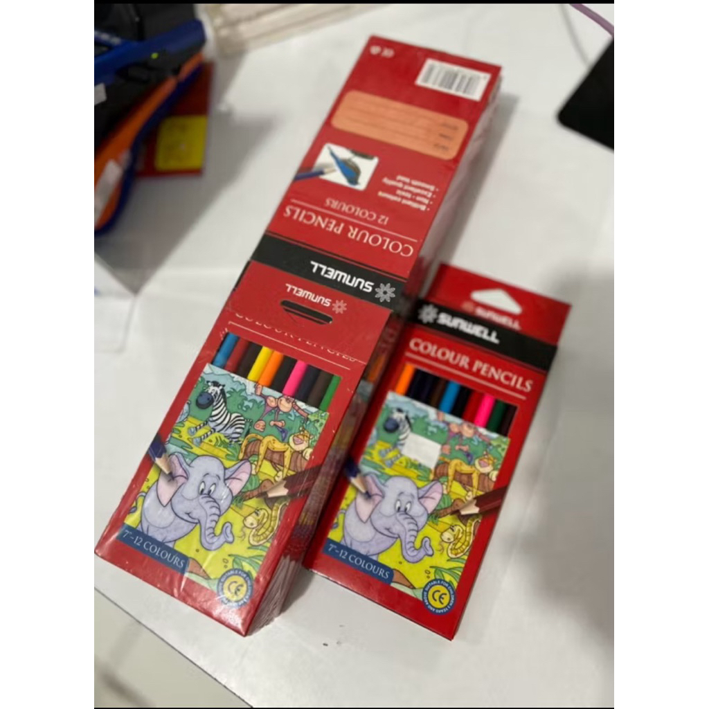 

Pensil warna SUNWELL 12 warna Panjang / Coloured pensil SUNWELL 12 warna PANJANG