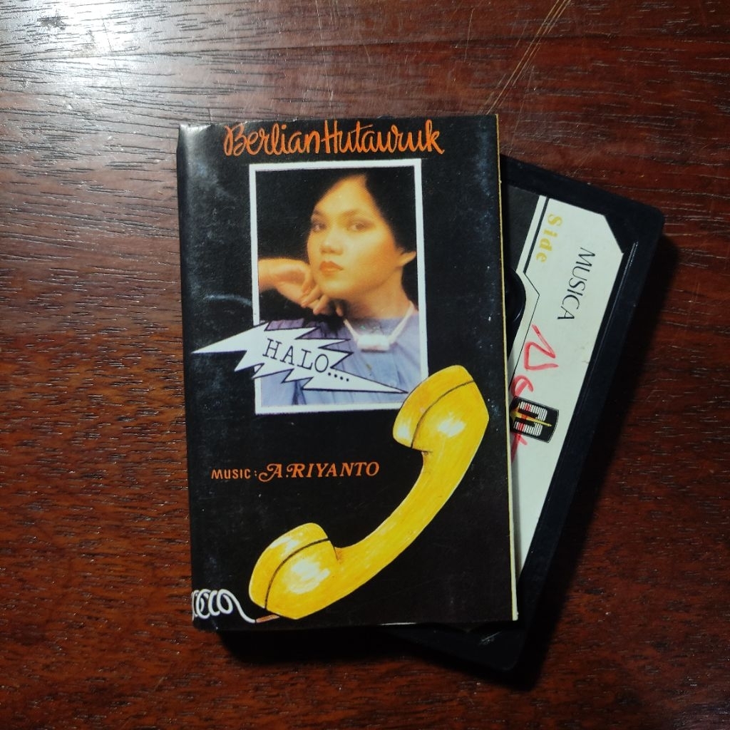 Kaset Pita Berlian Hutauruk Halo Halo