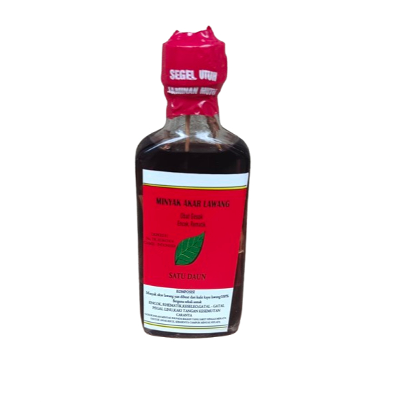 1botol minyak gosok akar lawang / minyak akar lawang / minyak urut akar lawang / minyak pijat sereh 