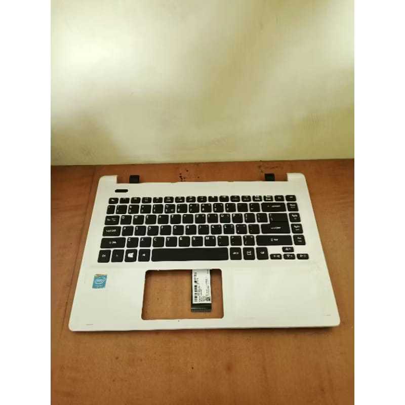Kesing Casing Cassing Case Frame Keyboard Palmrest Laptop Acer Aspire E5-411 E5-471 E5-471G E5-421