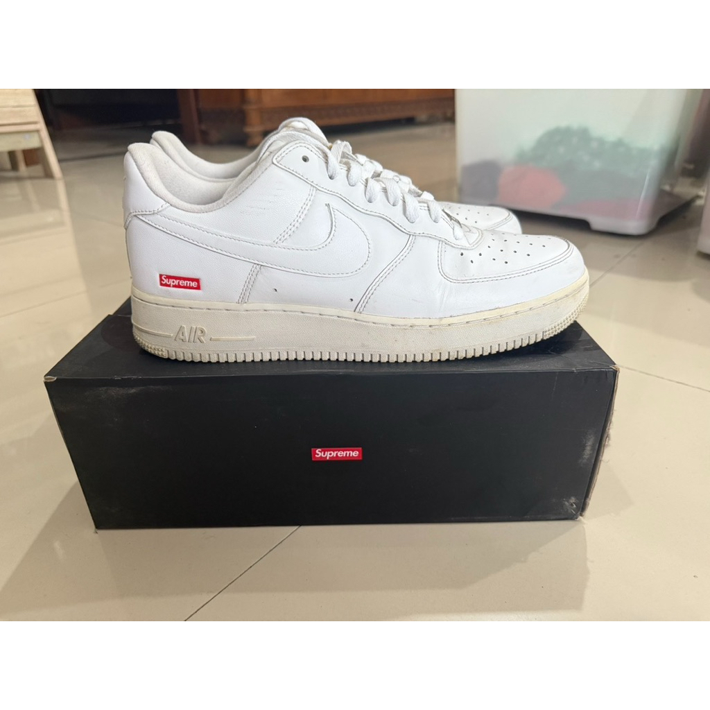 Nike AirForce1 Supreme