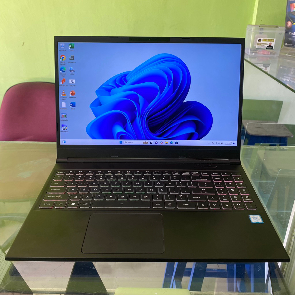 Aftershock Apex 15 Lite Gaming Core i7 Gen 9th RAM 16GB SSD 512GB Nvidia RTX 2060 6GB