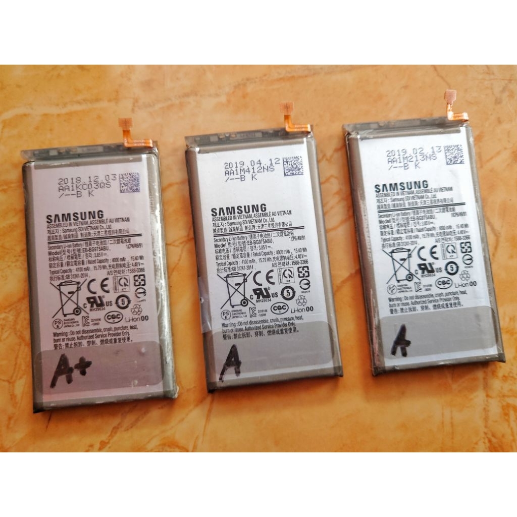 Baterai Samsung s10 plus ori bekas bawaan hp (Normal)