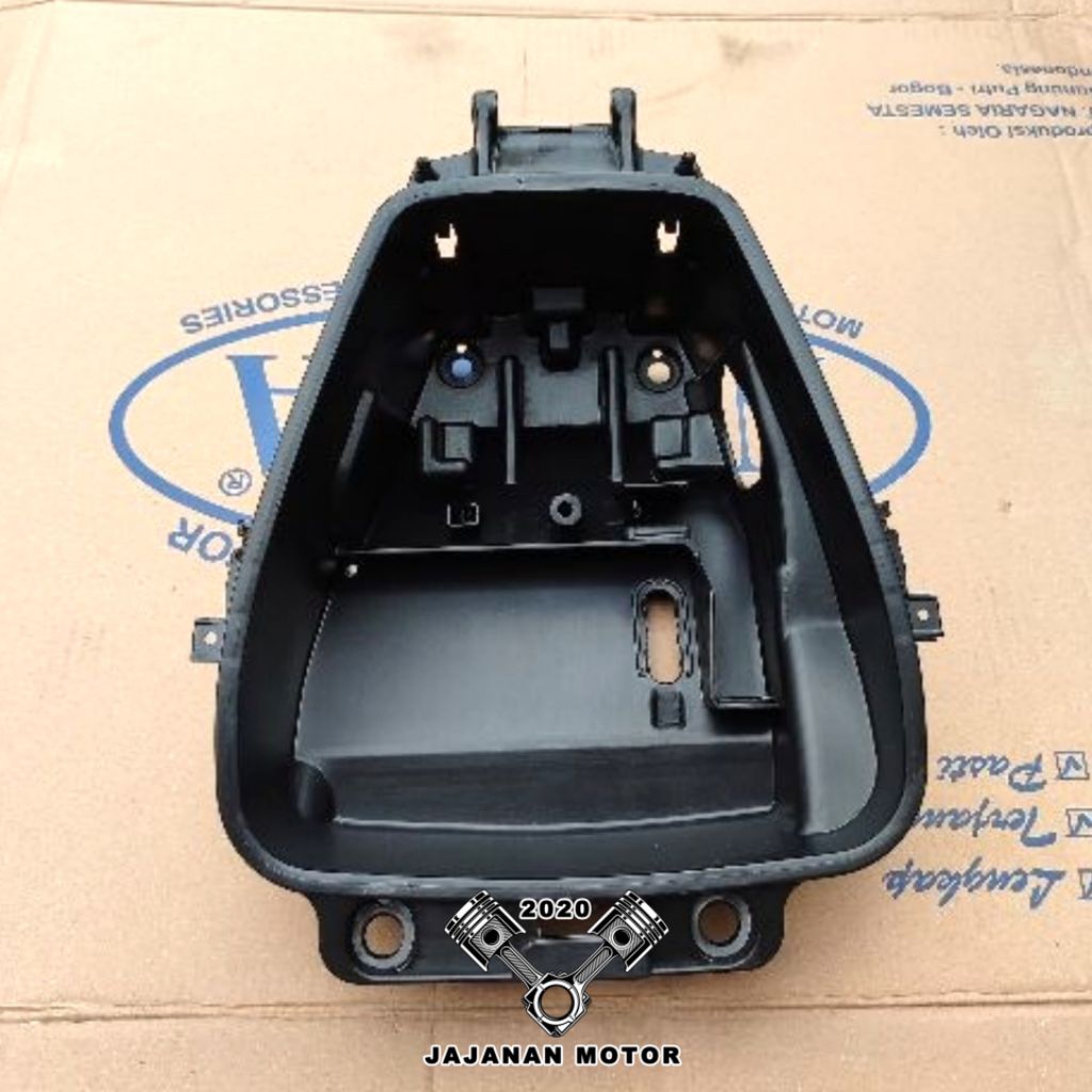 BOX BAGASI BAWAH DALAM JOK SCOOPY LAMA KARBU OLD KYT