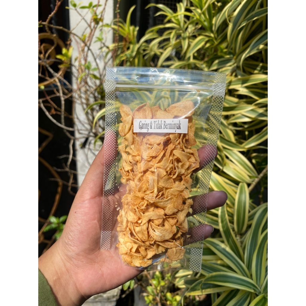 

Bawang putih goreng 20gr (garing dan tidak berminyak)