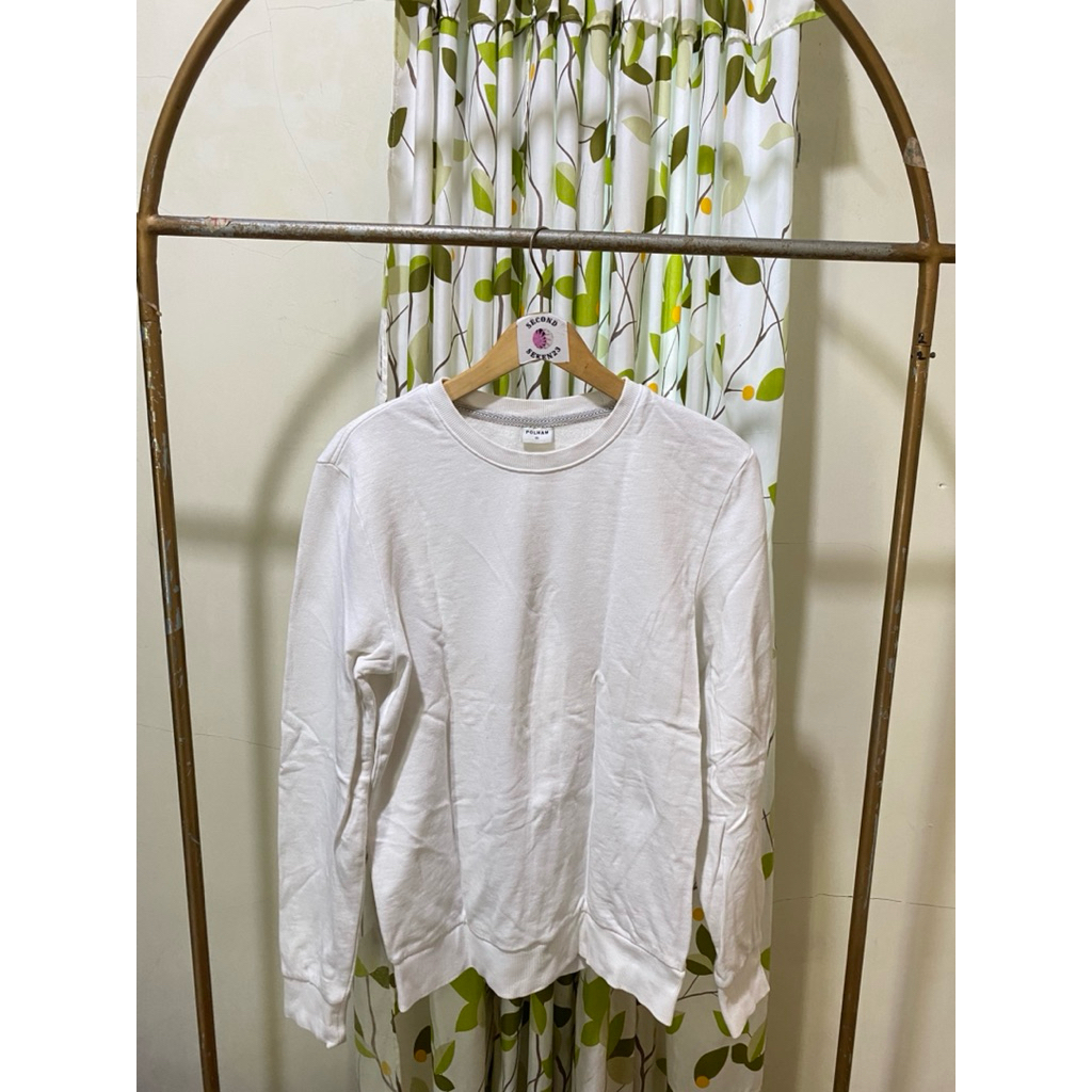 Crewneck sweater Polham Putih second preloved bekas pakai