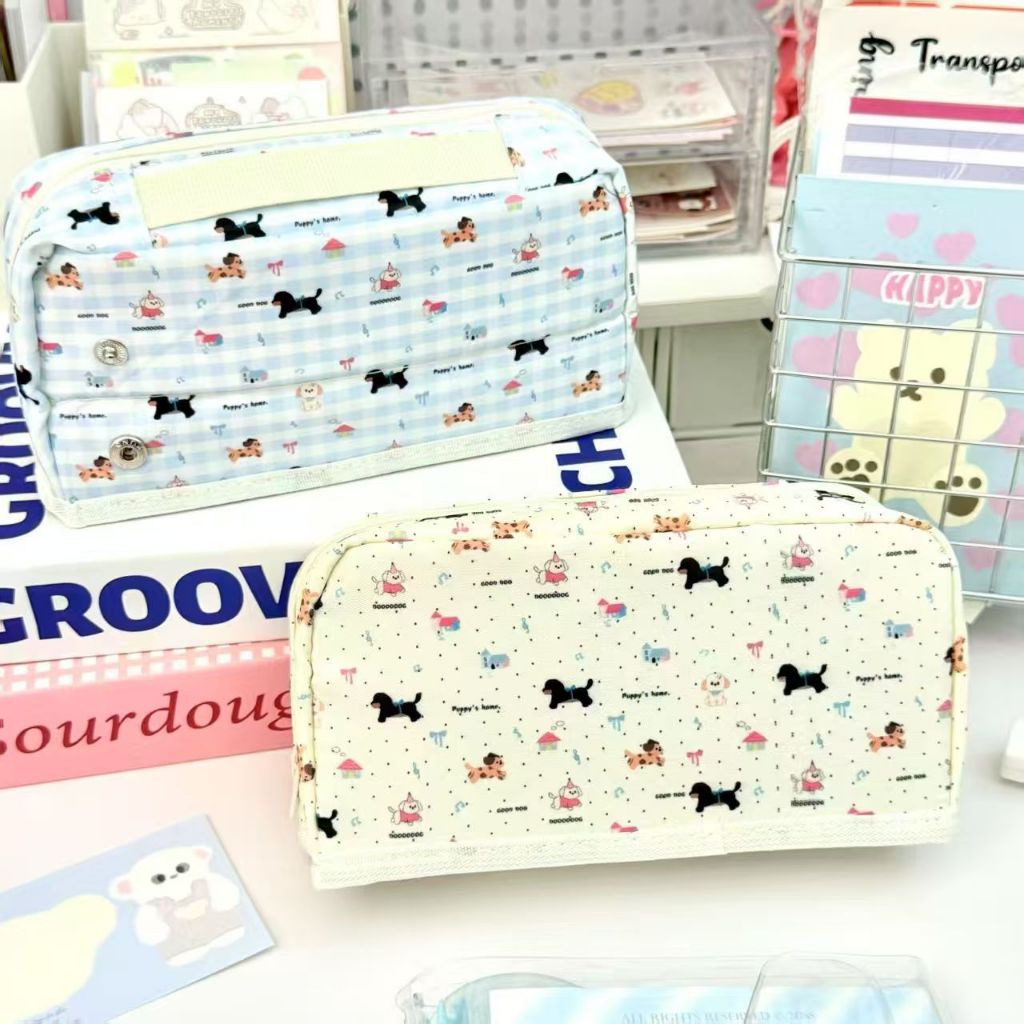 

Plaid sausage dog pencil case, simple stationery box, pencil case