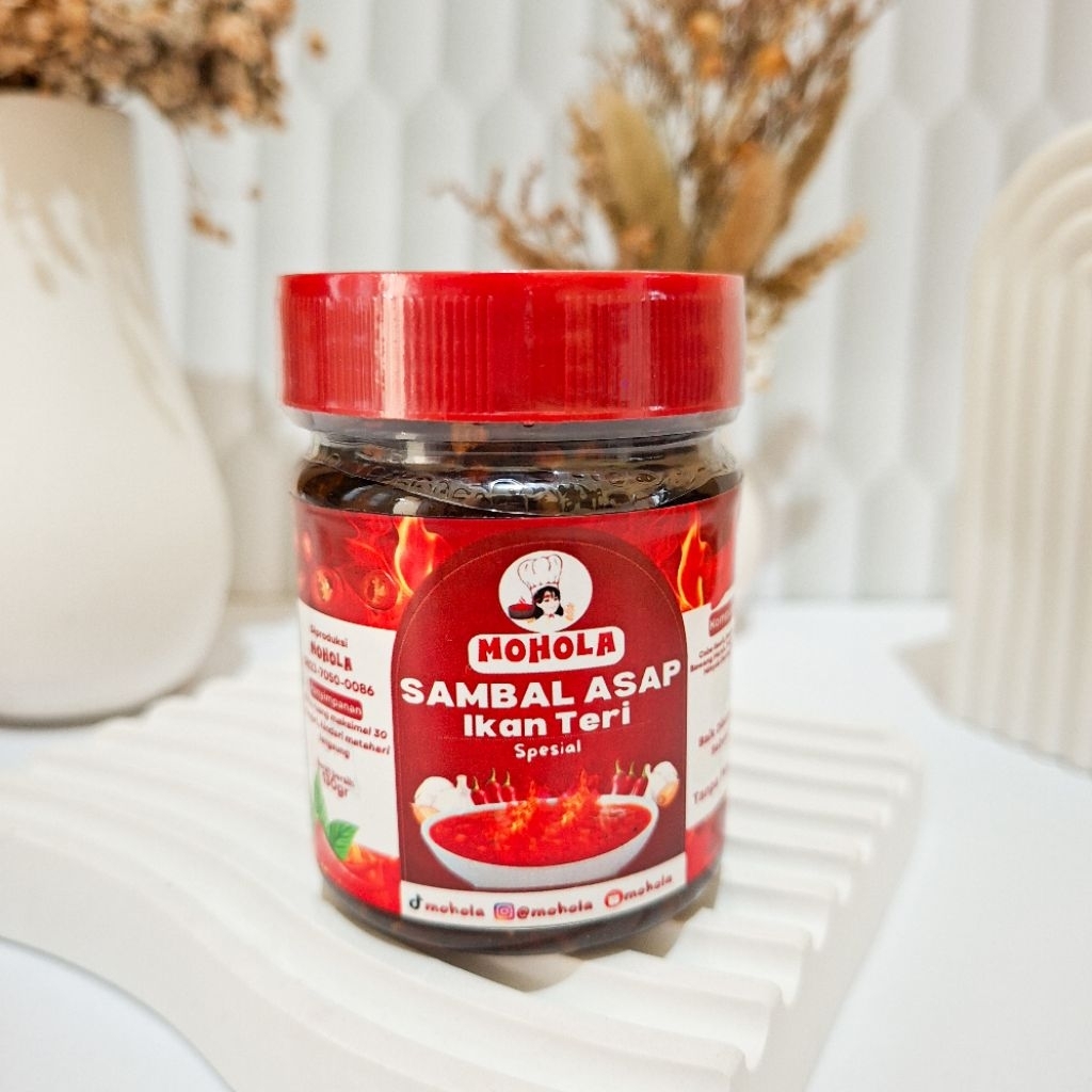 

Sambal Teri Asap 130gr / Sambal Mohola / Sambal Asap spesial