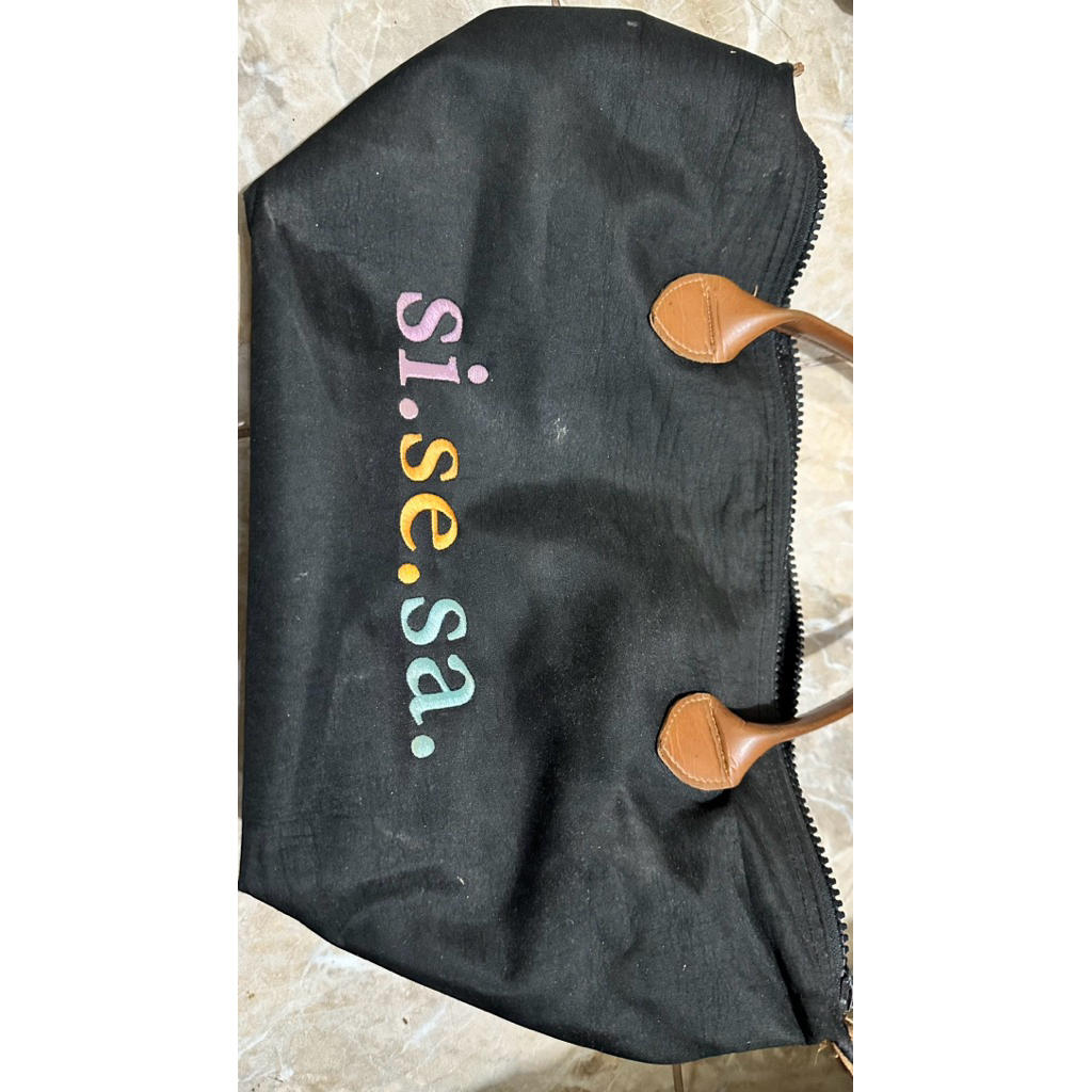 tas sisesa size small