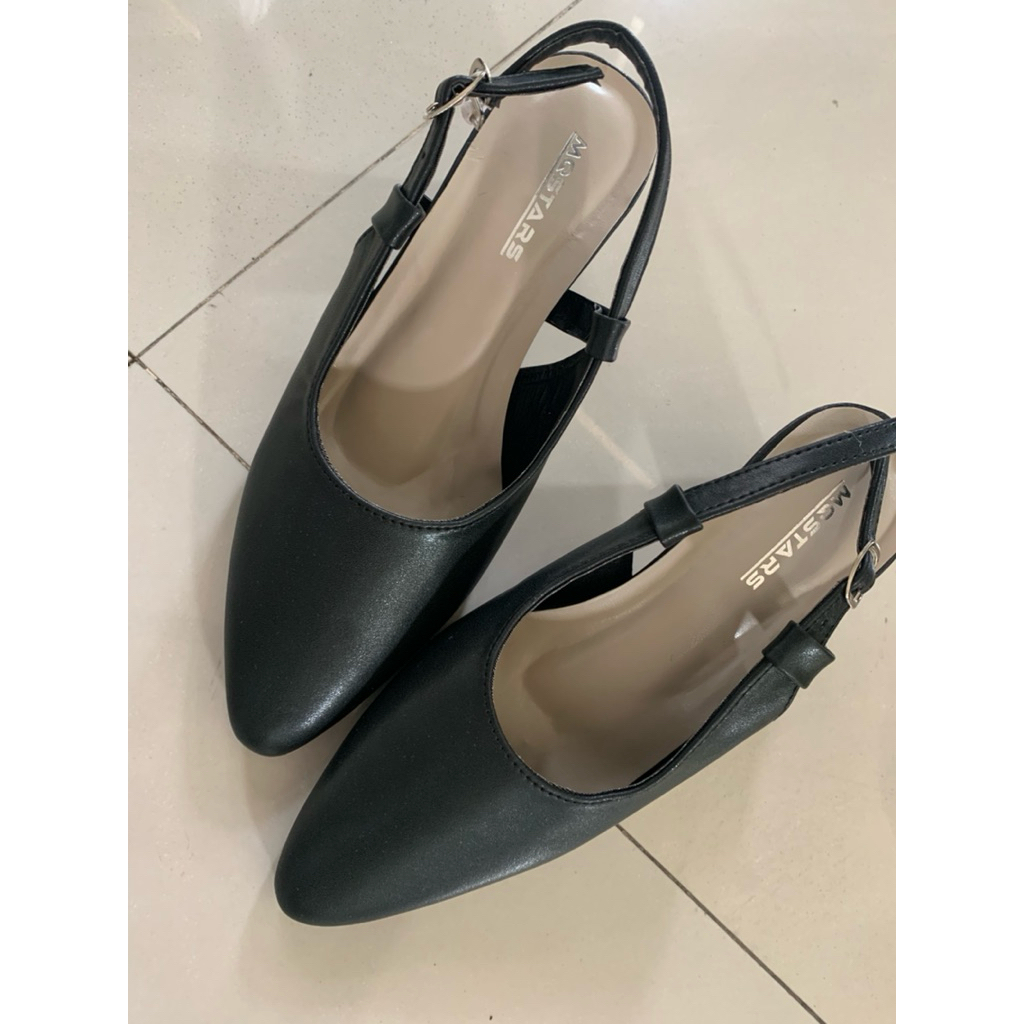 heels hitam 5cm