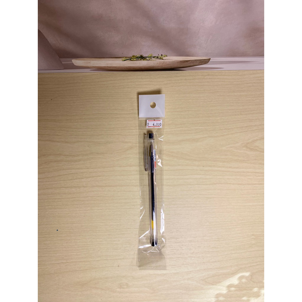 

Pulpen boksi hitam eselon hi-tech 0,28 mm