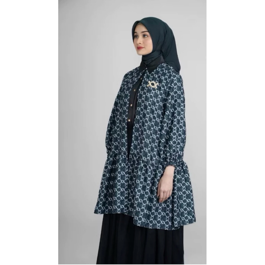 Klamby Outer Monogram