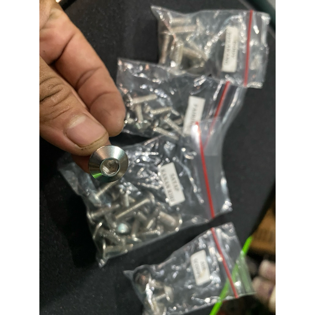 baut L payung stainless full body ninja rr old