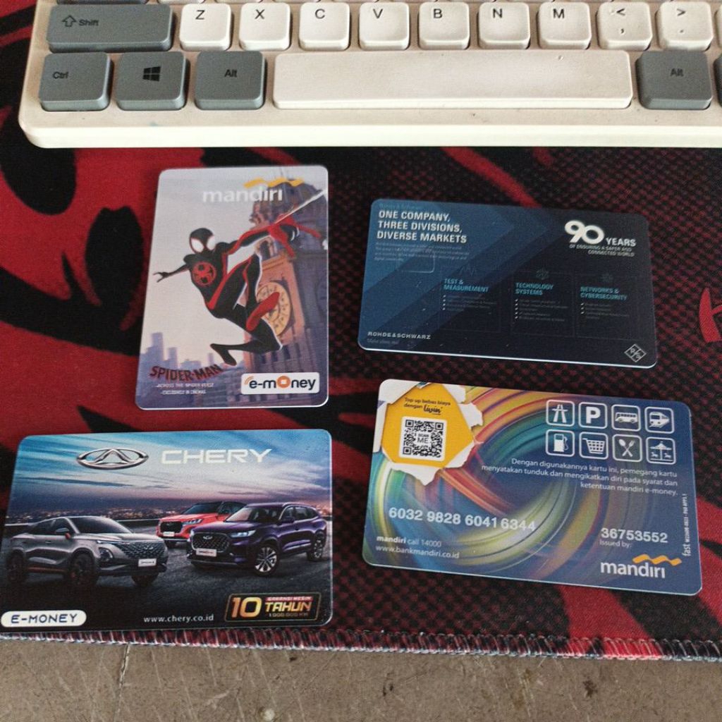 

STICKER MYPERTAMINA bahan Vynil anti air